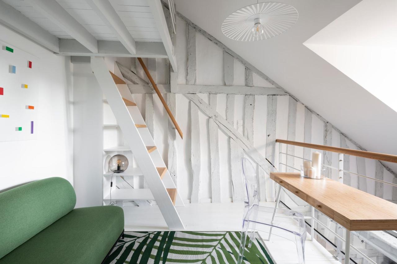 Apartment Georgia By Cocoonr *